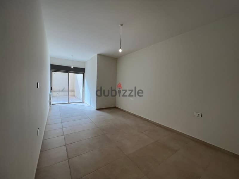 L12150-Deluxe And Decorated Apartment With Terrace for Sale in Adma 5