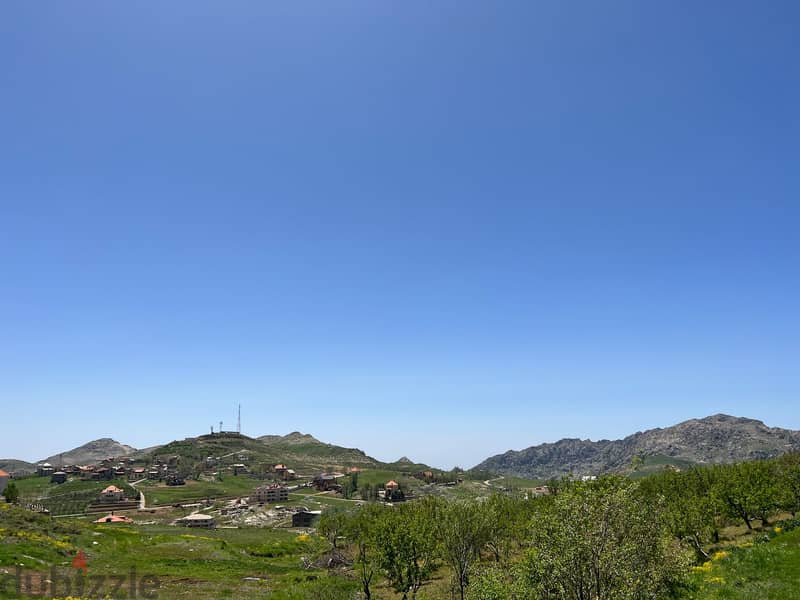 1430 m2 land + mountain view for sale in Laqlouq ارض للبيع في اللقلوق 5