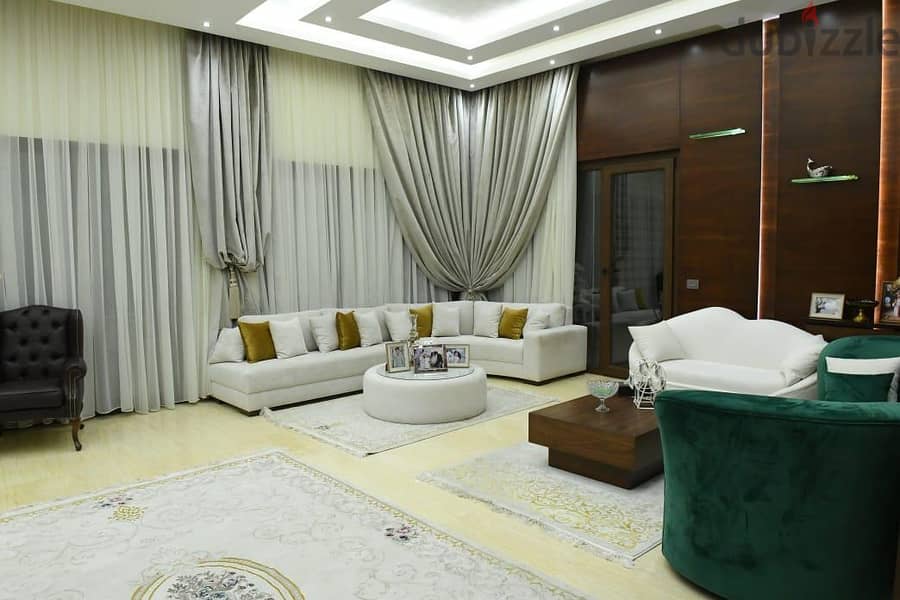 500m2 villa+terrace +pool for sale or rent in Fatqa فيلا للبيع في فتقا 7