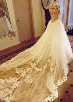Wedding Dress 0