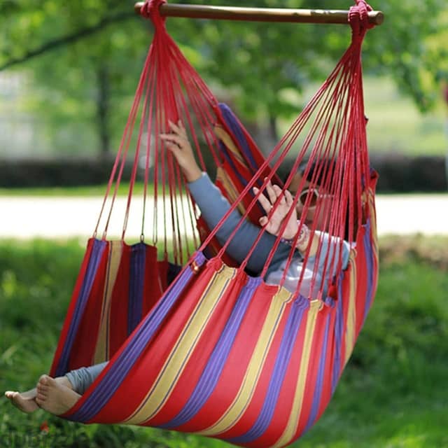Hammock Swing Chair with Wood Frame and Pillows 2
