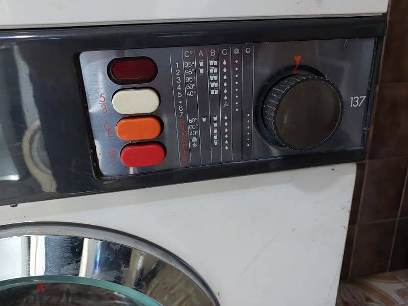 Automatic Washing Machine  - Candy - غسالة 10