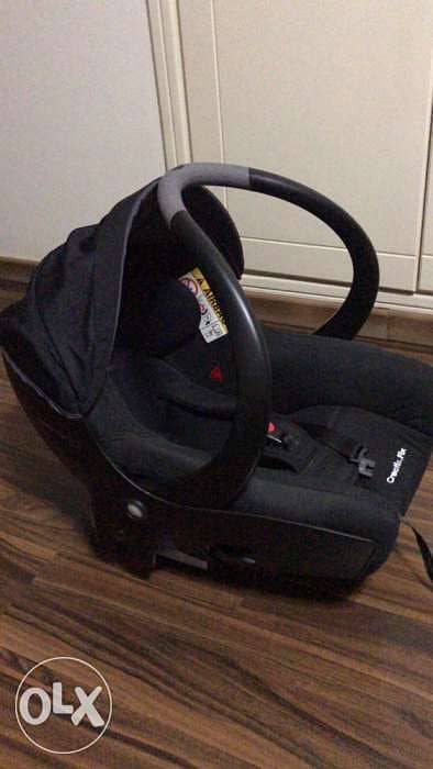 stroller, car seat 1er age , base bébé Confort 7