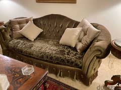 Single sofa excellent condition 0
