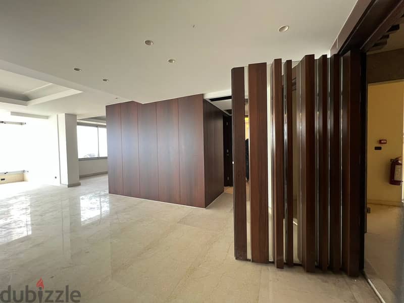 L12206-Modern Apartment with Sea View for Sale in Achrafieh 4
