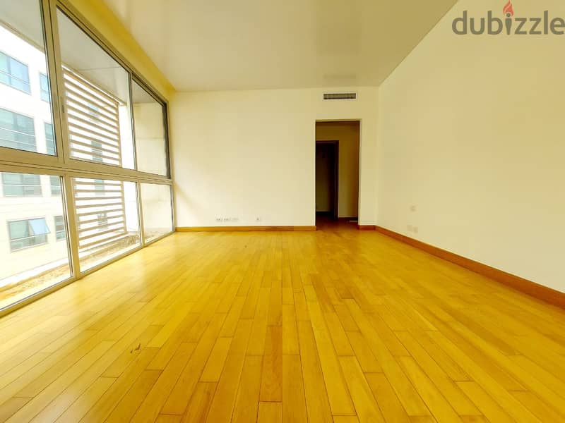 RA23-1860 Spacious apartment in Downtown is for rent, 370m,$ 3750 cash 6