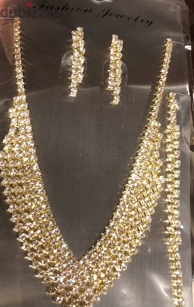 accesories set, necklace, earings , gold color 4