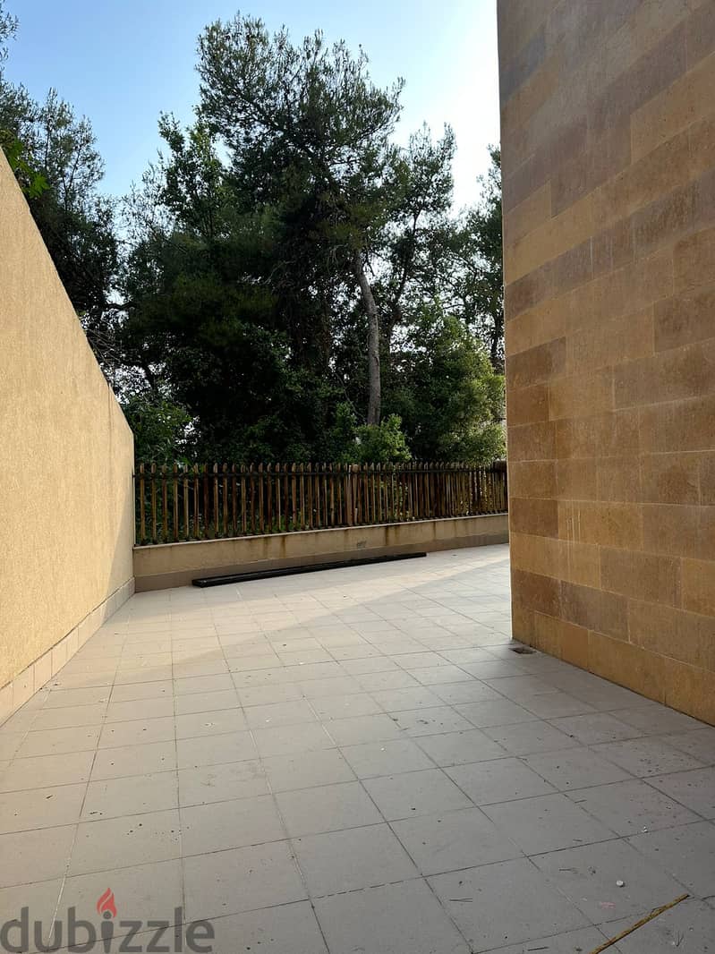 Baabda Prime (245Sq) With Panoramic View ,Terrace & Jaccuzi ,(BOU-101) 8