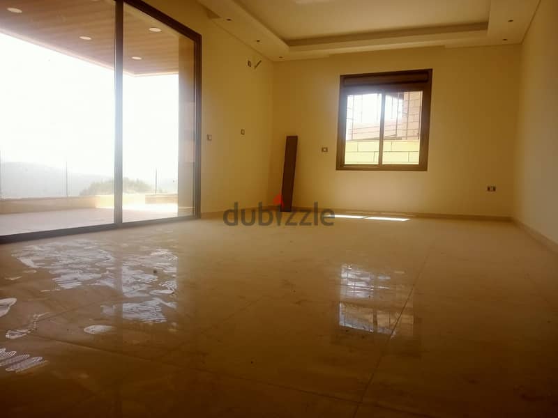 Apartment for sale in Baabdath شقه للبيع في بعبدات 9