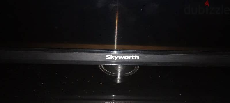 TV skyworth LED msta3mal bas chechto maksoura 1
