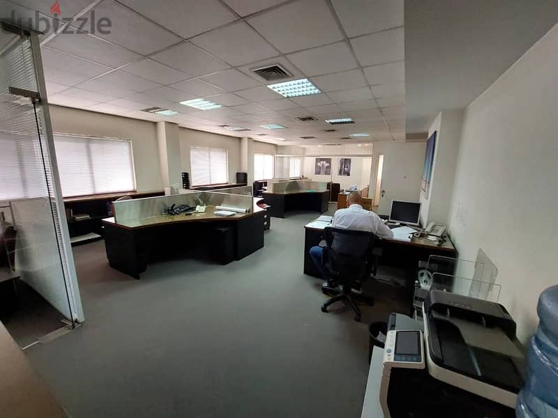 Spacious Office | Fully Equipped | Prime Location 6