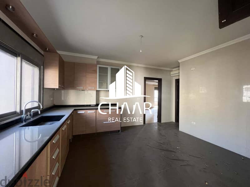 R1195 Bright Apartment for Sale in Achrafieh 6