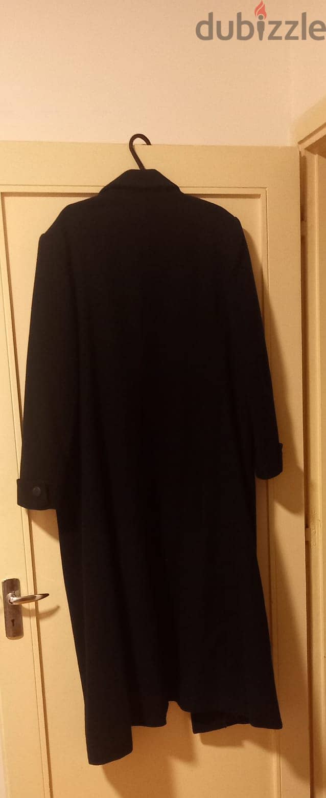 Black winter coat size 46 1