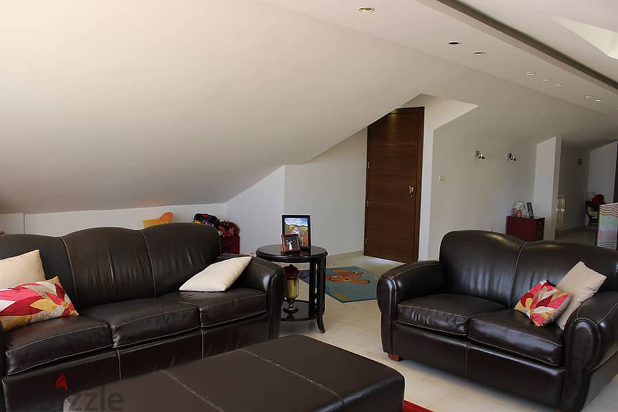Apartment (Duplex) for Sale in Mtayleb 9