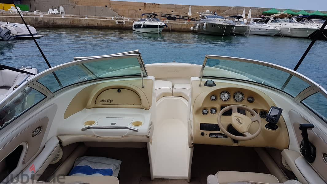 SEARAY 210 open bow boat 1