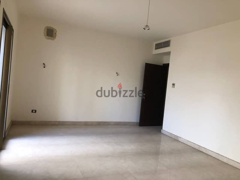 Apartment for Sale in Sioufi, Achrafieh - 350M2 - City View 9