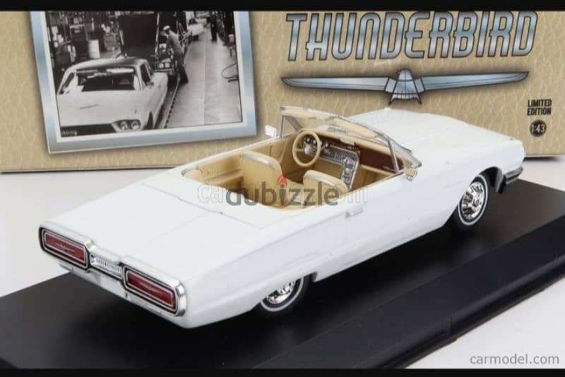 Ford Thunderbird 1964 diecast car model 1;43. 4