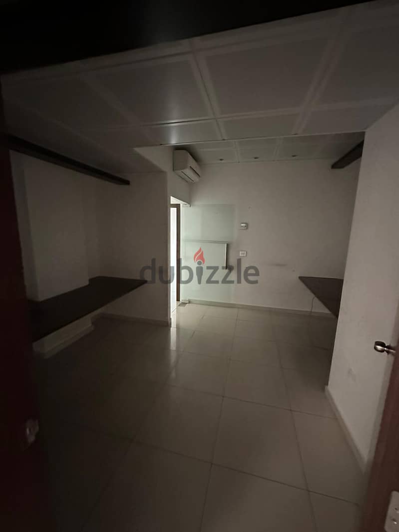 Office with Balcony for Rent in Badaro, Beirut - 240M2 3