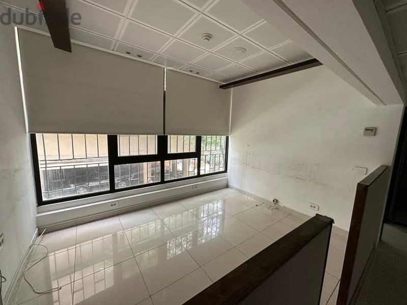 Office with Balcony for Rent in Badaro, Beirut - 240M2 10