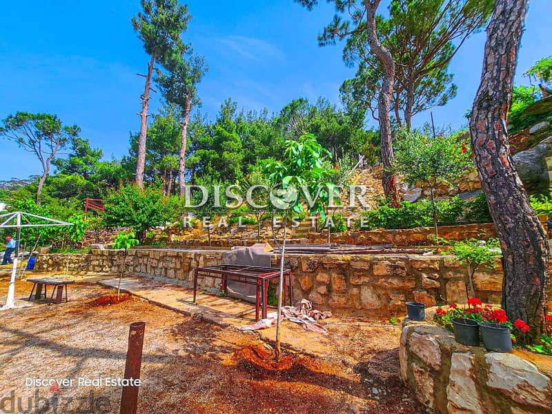 Private, Peaceful & Sensational Location Private land  in Baabdat 9