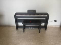 VF keys Digital piano7.5 octaves 3 pedales with bench