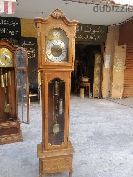 ساعة فرنسية خشب سنديان حفر مميزة جدا شغالة ميكانيك خارق النظافة clock 2