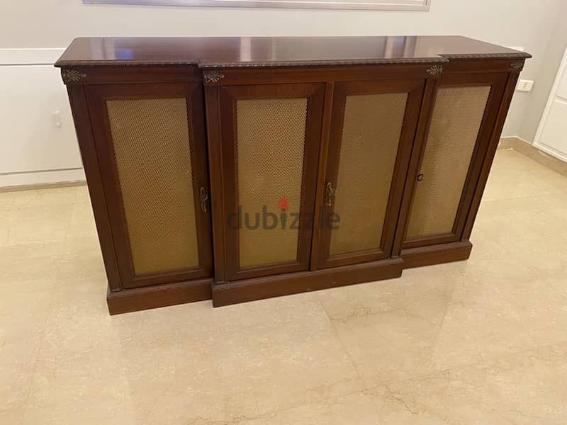 Buffet/sideboard dressoir Classic style 0