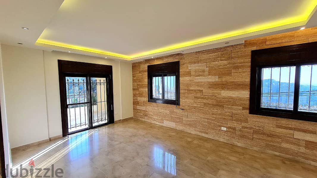 Apartment for sale in Mansourieh شقه للبيع في المنصوريه 1