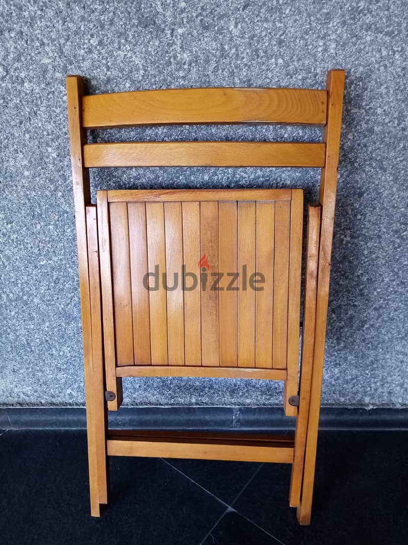كرسي من خشب الزين جديد يطوي بسهولة للمساحات الصغيرة سعر خاص $20 3