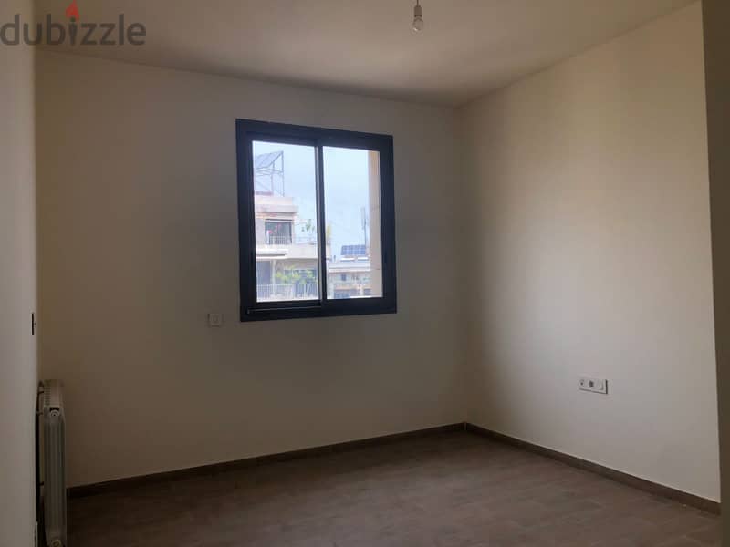 Mountain view apartment for Sale in Sioufy, Achrafieh - 235M2 9