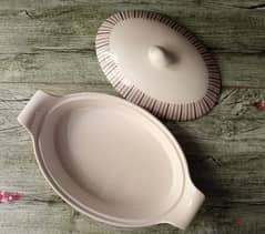 Elegant oven safe ceramic serving bowl and tray 1 for 10$