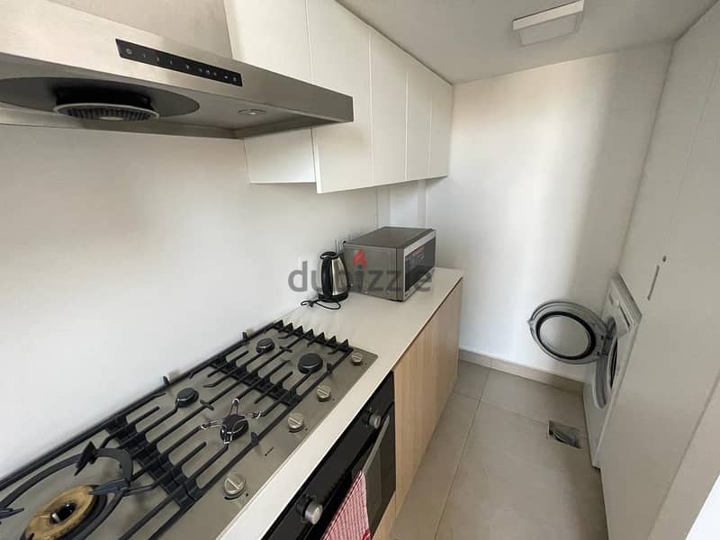 Apartment with Balcony for Sale in Achrafieh, Sioufy - 160M2 12