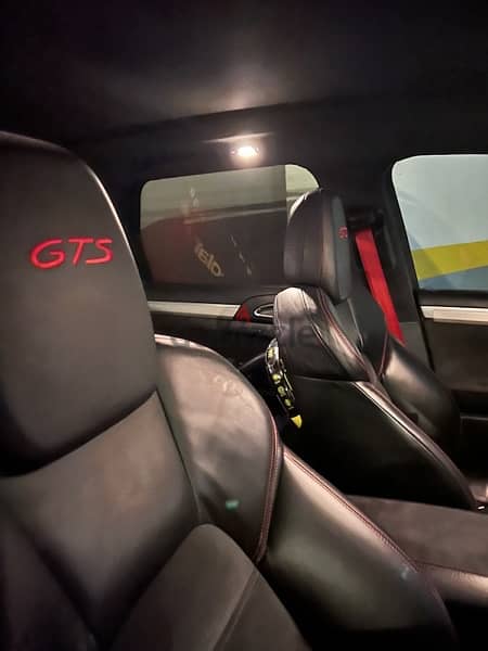 CAYENNE GTS Full Option (85,000KM only) Sport Package 2