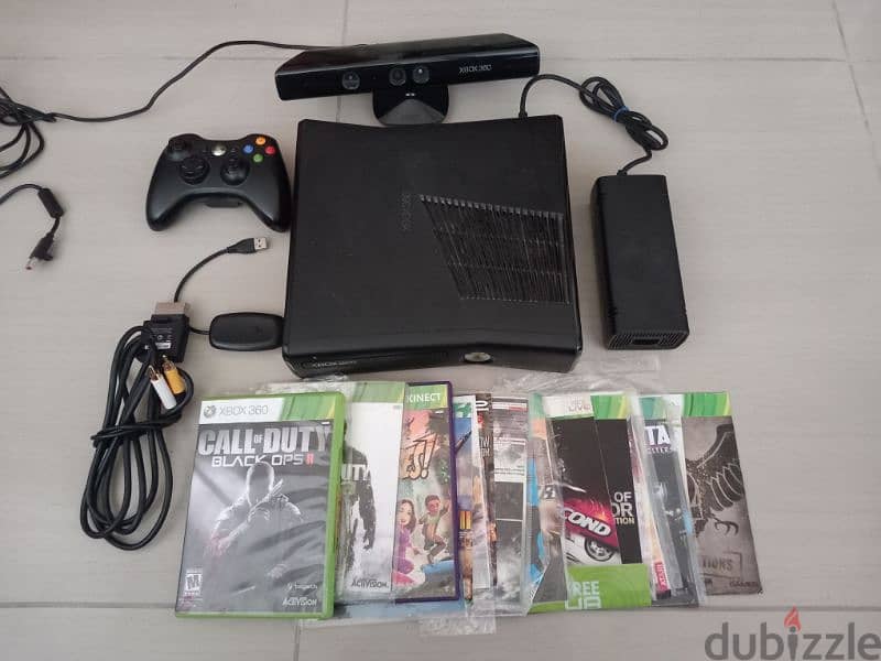 xbox 360 4g with 1 controller and kinet and 31 games 0