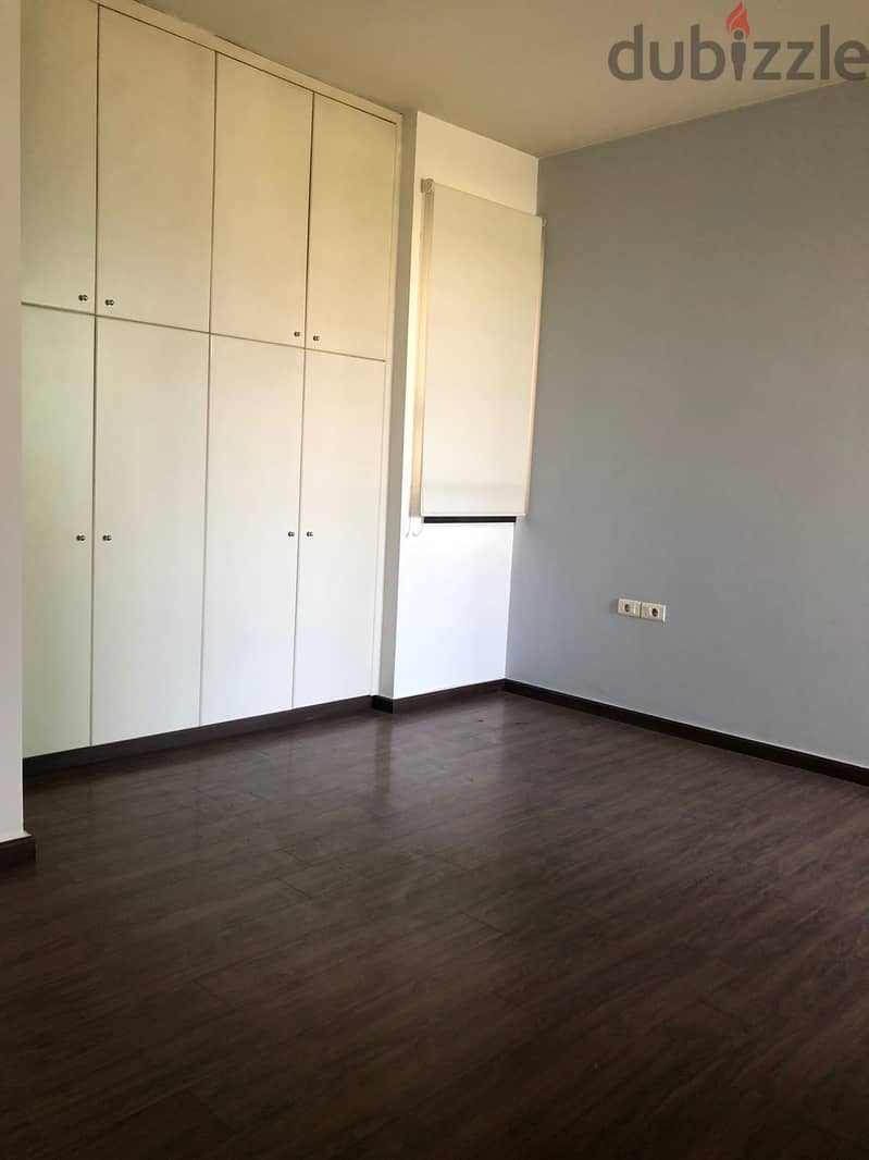 Apartment for Rent in Achrafieh, Sioufy - 175M2 9