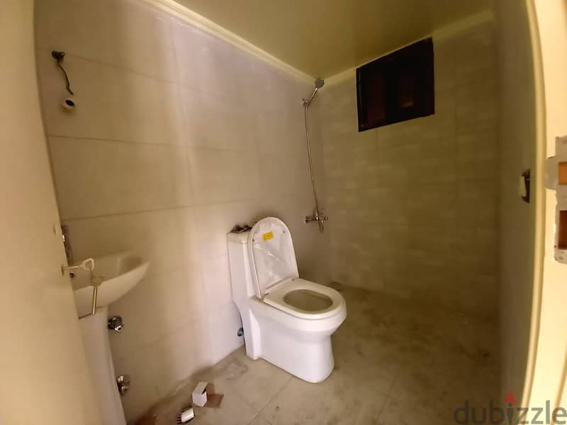 A 100 m2 apartment for sale in Batroun near old souk 5