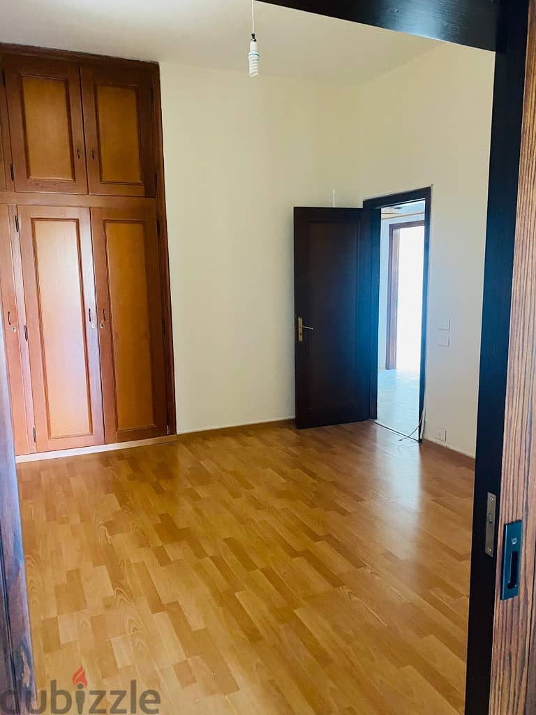 360 Sqm | Well Decorated Apartment For Rent In Biyada | Sea View 9