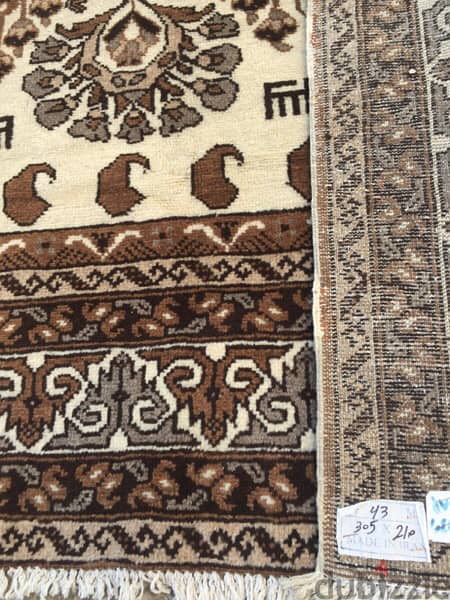 سجاد عجمي. قديم صباغ نباتي. Persian Carpet. Hand made 4