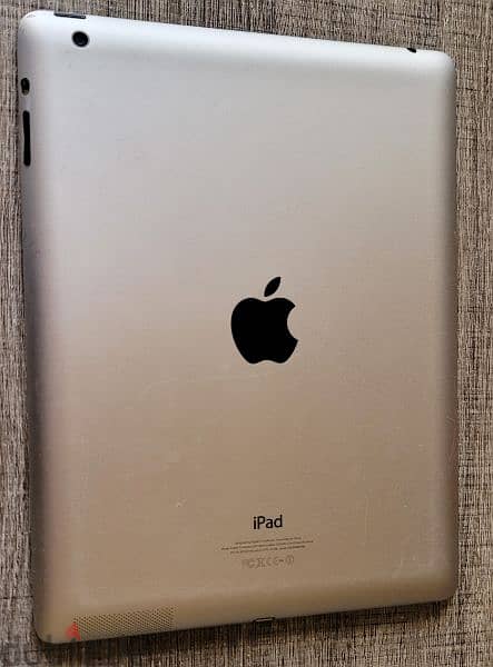 Ipad 4 with cover 3