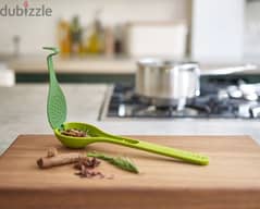 Flavor Infusing Spoon With Herb Stripper