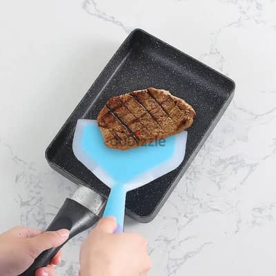 Hard Silicone Flipping Spatula