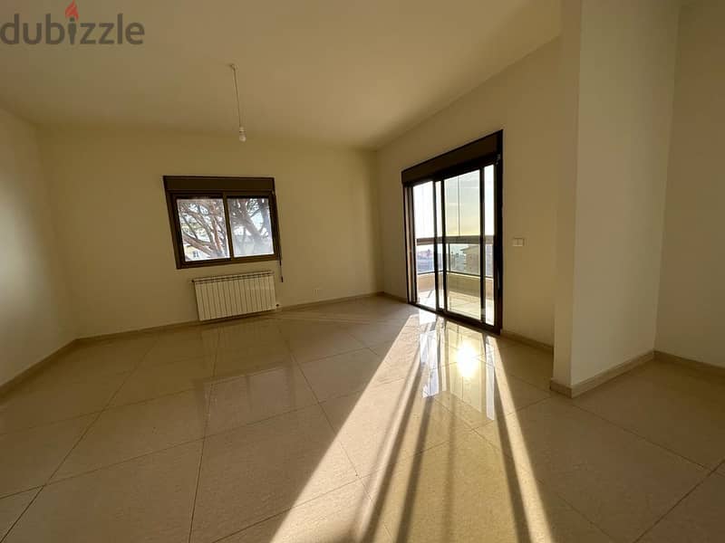 Apartment for Sale in Roumieh 170 M2 شقة للبيع في رومية 11