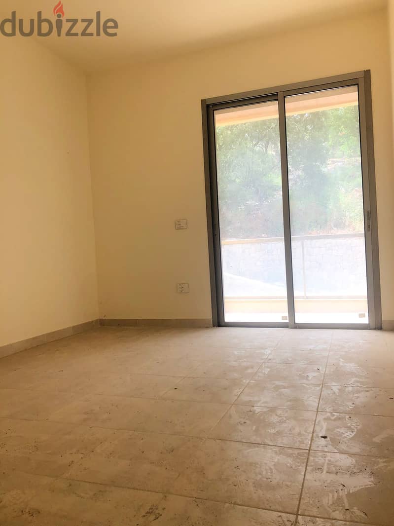 Apartment for sale in Mar Chaaya 160 M2 - شقة للبيع بمنطقة مار شعيا 7