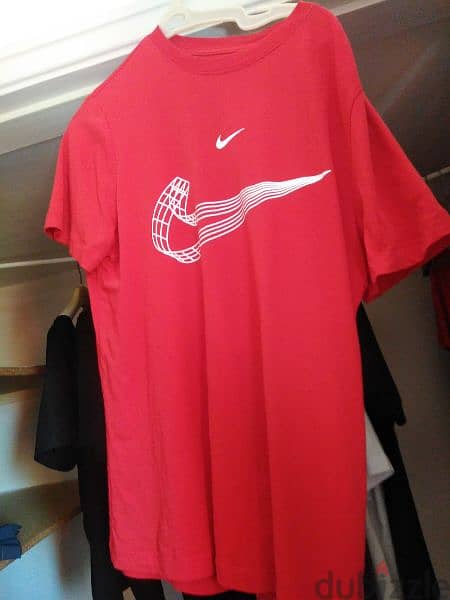 Red The Nike Tee Shirt 0