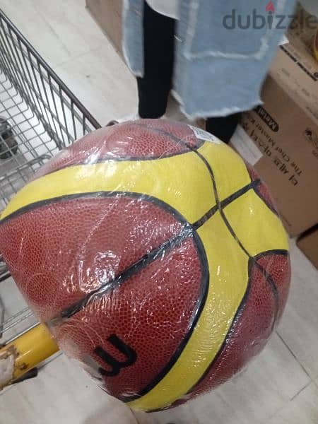 Molten Fiba Official Basketball Size 7 1