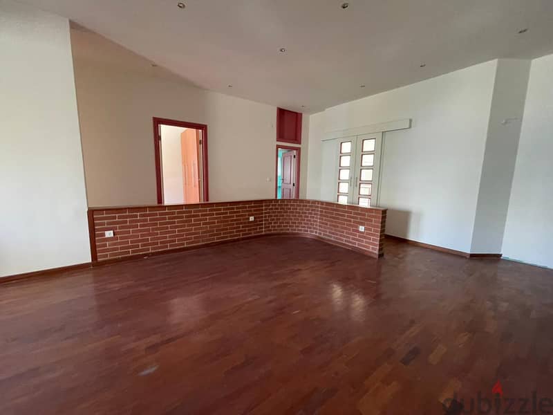 L12307-Delightful 2-Bedroom Apartment for Sale In Achrafieh 5