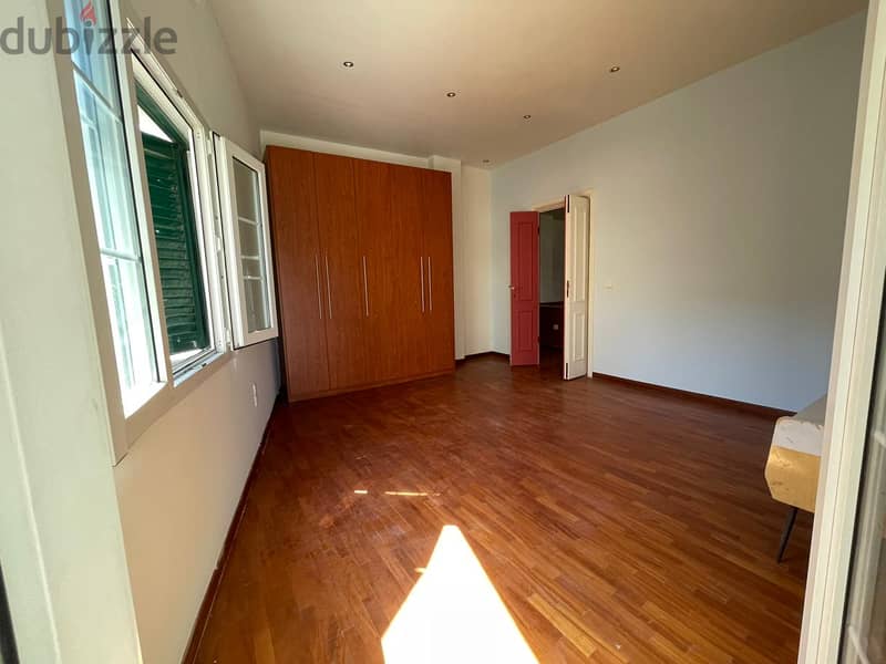 L12307-Delightful 2-Bedroom Apartment for Sale In Achrafieh 7