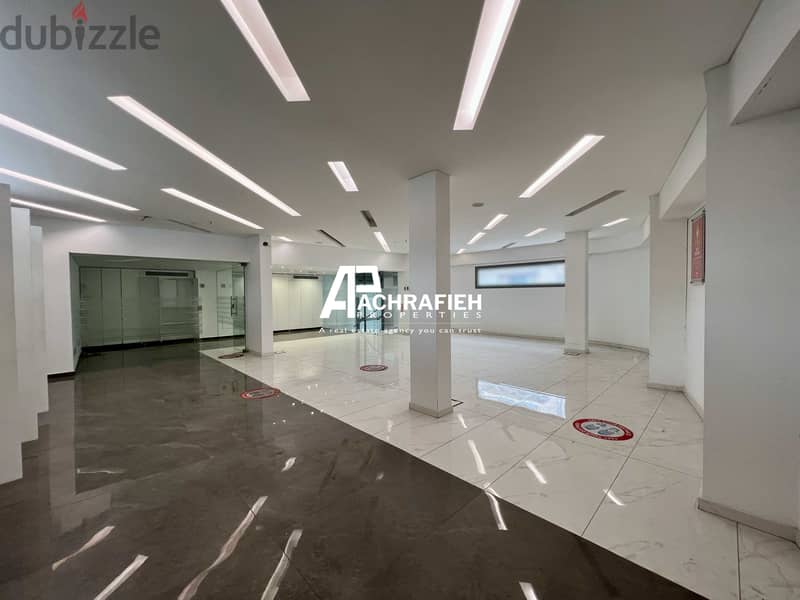 340 Sqm - Showroom For Rent In Achrafieh 6