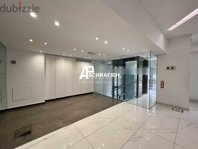 340 Sqm - Showroom For Rent In Achrafieh 8