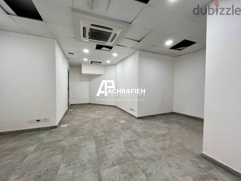 340 Sqm - Showroom For Rent In Achrafieh 15